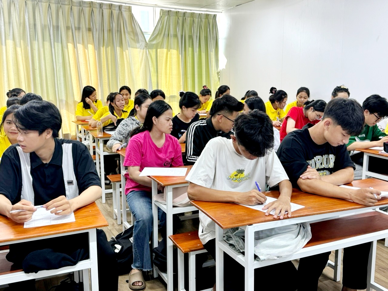 Sinh viên thực tập tại doanh nghiệp